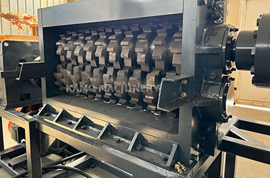 New type double shaft shredder advantages and features