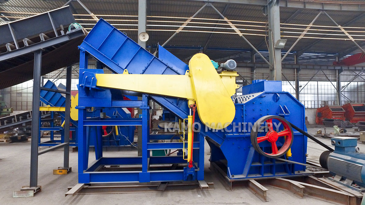 large horizontal hammer mill shredder