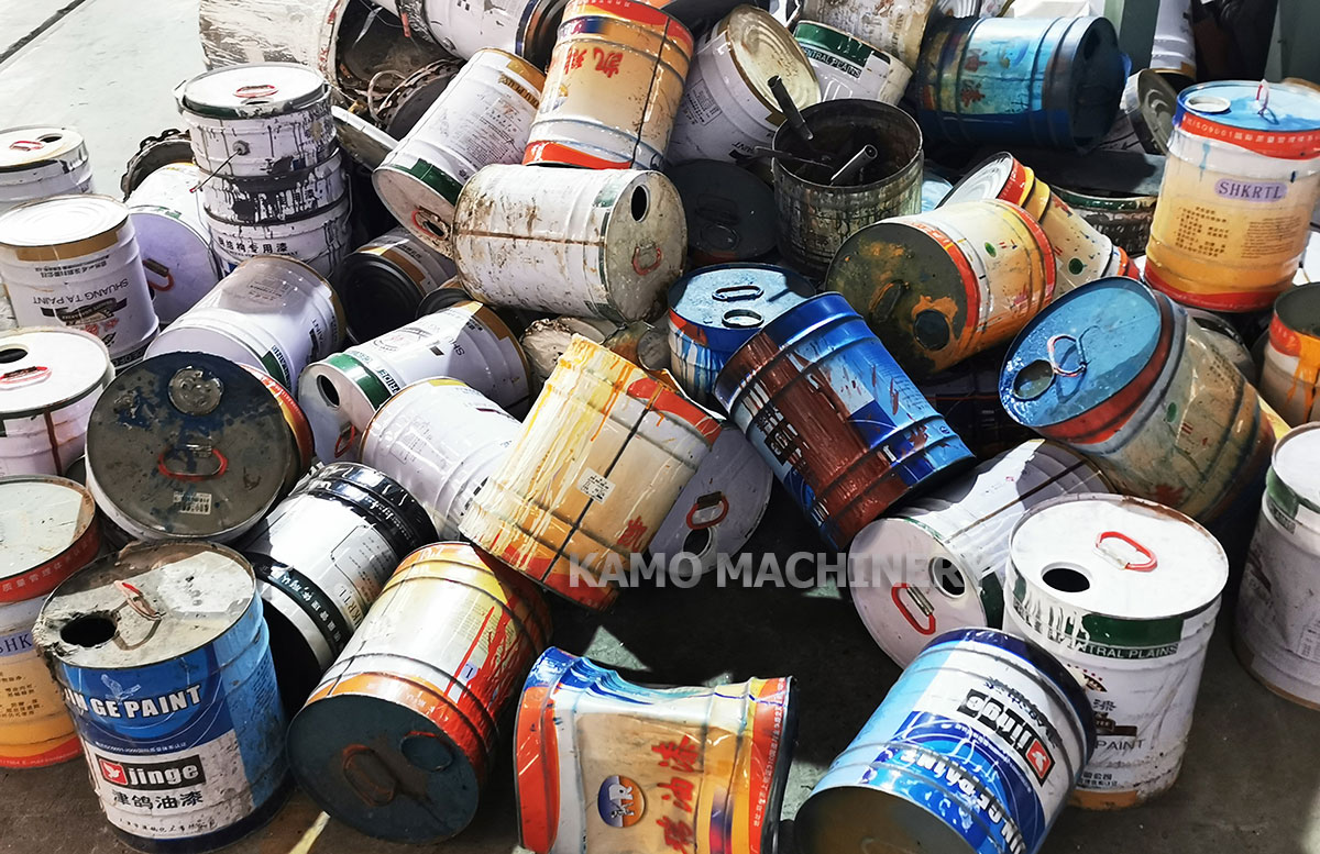 waste metal cans